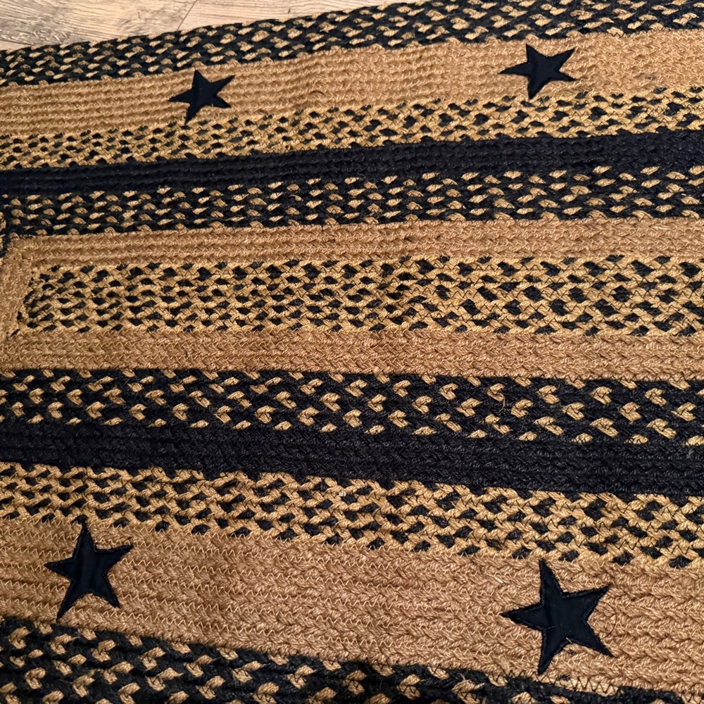 Black and Brown Star Pattern Braided Rug NEW - Picture 5 of 10